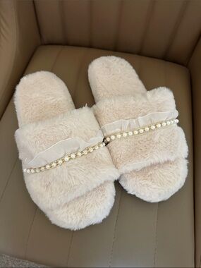 Target Cream Faux Fur Pearl-Trim Slide Slippers - Women